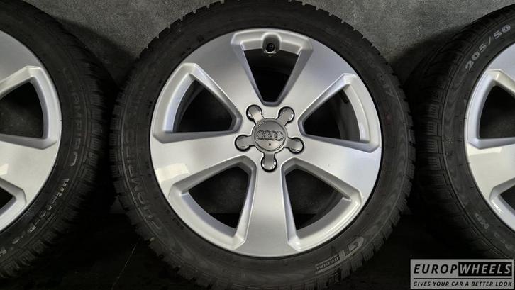 17 inch Audi A3 velgen Winterbanden VW Golf Caddy, Auto-onderdelen, Banden en Velgen, Banden en Velgen, Winterbanden, 17 inch