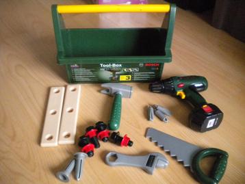 Klein Tool-box bosh beschikbaar voor biedingen