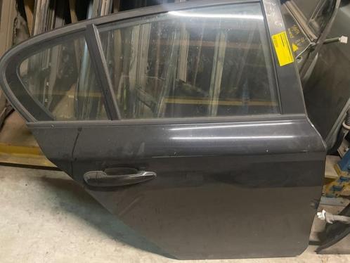 Portier 4Deurs rechts-achter van een BMW 1-Serie, Auto-onderdelen, Carrosserie, Deur, BMW, Gebruikt, 3 maanden garantie