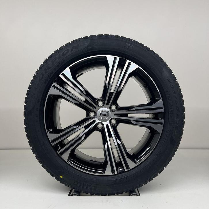 Volvo 19 inch inscription velgen + Winterbanden XC40 V90CC, Auto-onderdelen, Banden en Velgen, Banden en Velgen, Winterbanden