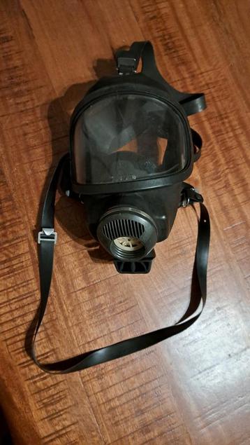 Masque facial intégral/masque à gaz, avec de nouveaux filtre disponible aux enchères