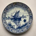 Delfts blauw wandbord, afbeelding van Polderlandschap., Ophalen