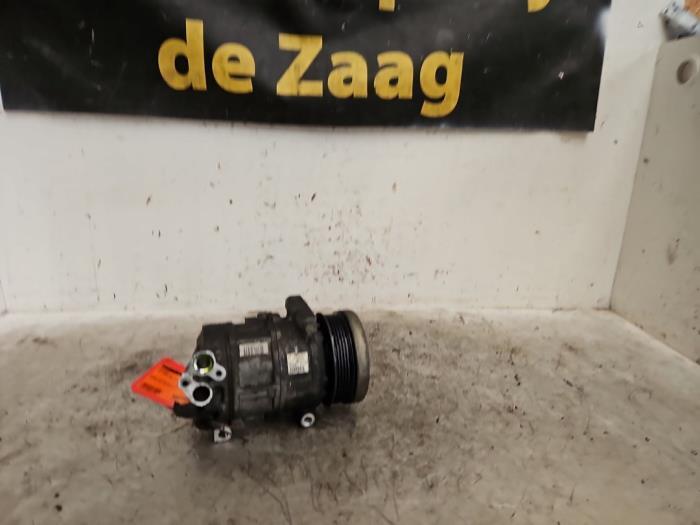 Pompe clim d'un Fiat Punto Grande, Autos : Pièces & Accessoires, Autres pièces automobiles, Fiat, Utilisé, 3 mois de garantie