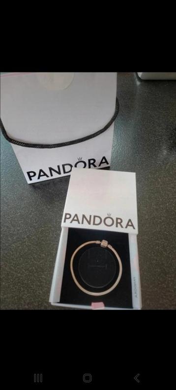 Pandora armband 15 cm verkocht met doos en tas