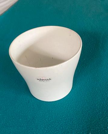 Cache pot, bloempot Scheurich beschikbaar voor biedingen