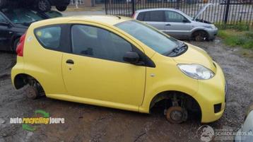Peugeot 107 onderdelen (kleur: KBL) donorauto beschikbaar voor biedingen