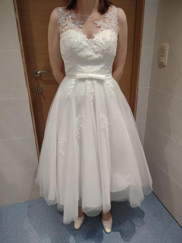 robe de mariée beschikbaar voor biedingen