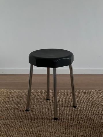 Vintage bauhaus chroom krukje beschikbaar voor biedingen