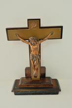 IN PRIJS VERLAAGD vintage crucifix op voet (zeldzame vondst), Antiek en Kunst, Antiek | Religieuze voorwerpen, Verzenden