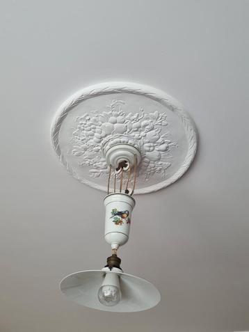 Ancienne lampe suspension beschikbaar voor biedingen