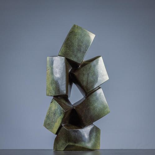 Stacked stones - P. Chewa, Tuin en Terras, Tuinbeelden, Nieuw, Abstract beeld, Steen, Ophalen of Verzenden