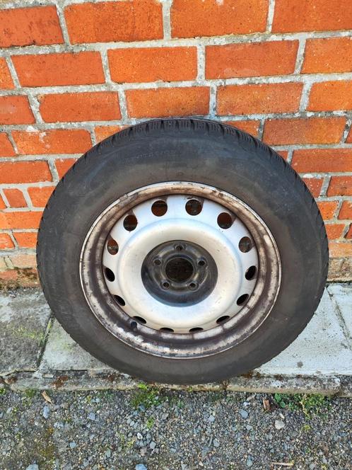 Winterbanden voor een Berlingo, Auto diversen, Aanhangwagen-onderdelen, Zo goed als nieuw, Ophalen