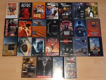 23 DVD et 2 VHS CASS. ROCK - POUPÉE EN PARFAIT ÉTAT !!!!!!!