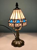 Schattige tiffanylamp, Antiek en Kunst, Ophalen