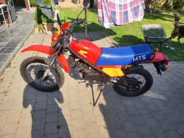 Honda mt5 beschikbaar voor biedingen