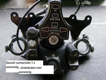 Oldtimer Honda CB motor onderdelen oa 400, 500, 550 etc.. beschikbaar voor biedingen