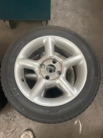 Ford 15 inch rs velgen beschikbaar voor biedingen