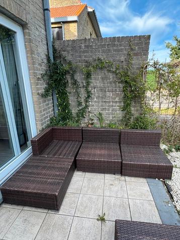 Lounge set bruin beschikbaar voor biedingen