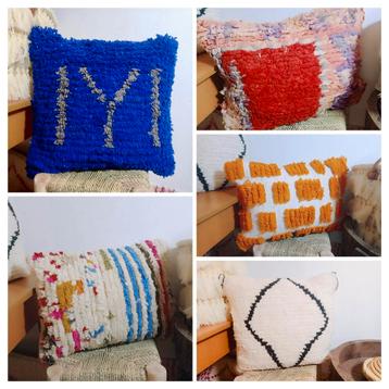 Super leuke boho chique marokkaanse berber kussens beschikbaar voor biedingen