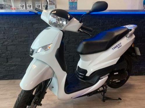 Peugeot Tweet 2021 Klasse A, Fietsen en Brommers, Scooters | Overige merken, Zo goed als nieuw, Klasse A (25 km/u), Benzine, Ophalen