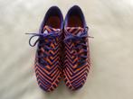 Voetbalschoenen, Ophalen, Schoenen