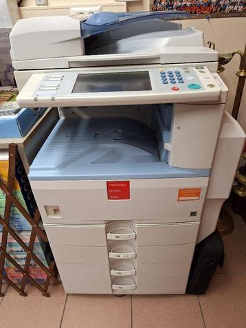 Copiermachine Afficio MP 2550 disponible aux enchères