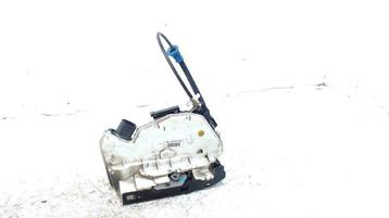 PORTIERVANGER CV ELEKTR. RECHTS VOOR Passat CC (357) beschikbaar voor biedingen