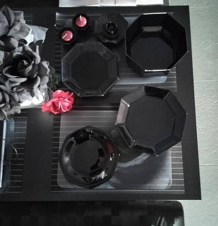 Vintage Arcoroc Octime Servies – Zwart 8hoekig – Jaren '80, Verzamelen, Retro, Ophalen