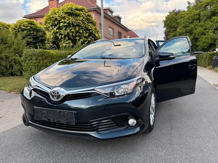 Toyota Auris Touring Sports, Auto's, Toyota, Particulier, Auris, Benzine, Euro 6, Break, 5 deurs, Handgeschakeld, Zwart, Zwart