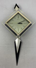 Horloge murale Seiko à quartz avec double pendentif Vintage, Maison & Meubles, Accessoires pour la Maison | Horloges, Utilisé