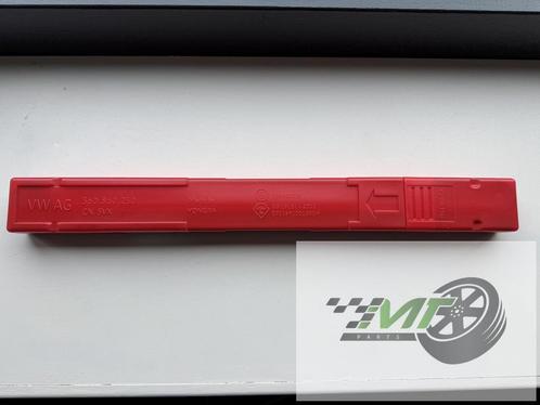 Vw gevaren driehoek 56D 860 250 56D860025, Auto diversen, Auto-accessoires, Nieuw, Ophalen of Verzenden