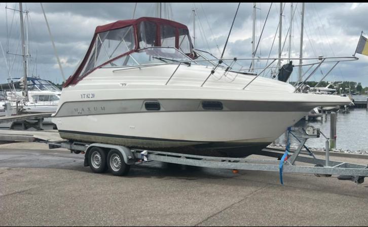 Maxum 240 scr Weekendcruiser, Watersport en Boten, Motorboten en Motorjachten, Zo goed als nieuw, Elektrisch, Ophalen
