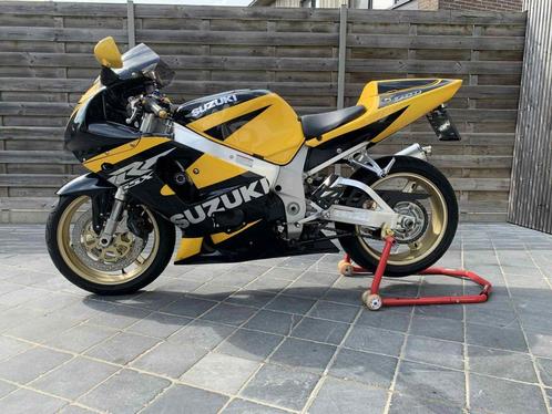 suzuki gsx-r 750 **zeer mooie staat**, Motoren, Motoren | Suzuki, Bedrijf, Super Sport, meer dan 35 kW, 4 cilinders, Sportuitlaat