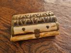 Vintage sieraden doosje, kamelen bot met messing, Antiek en Kunst, Ophalen of Verzenden