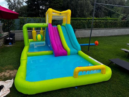 Aire de jeux aquatique gonflable pour enfant, Hobby & Loisirs créatifs, Articles de fête | Location, Neuf