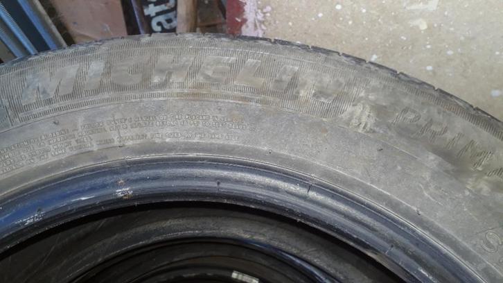Pneus 205/60 R 16, Auto-onderdelen, Banden en Velgen, Band(en), Zomerbanden, 16 inch, 205 mm, Personenwagen, Gebruikt, Ophalen of Verzenden