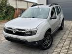 DACIA DUSTER 1.5 DIESEL 4WD 4X4 SUV 2013 MET TREKHAAK, Auto's, Dacia, Euro 5, 4 cilinders, Duster, Bedrijf