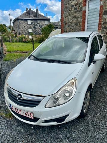 Pour exportation Opel Corsa 1300 CDTI diesel de 2009 beschikbaar voor biedingen