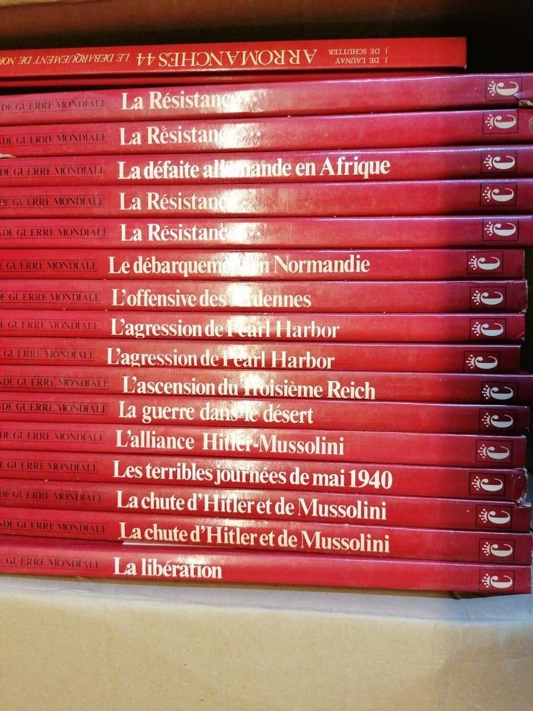 Livres ww2., Enlèvement ou Envoi, Comme neuf