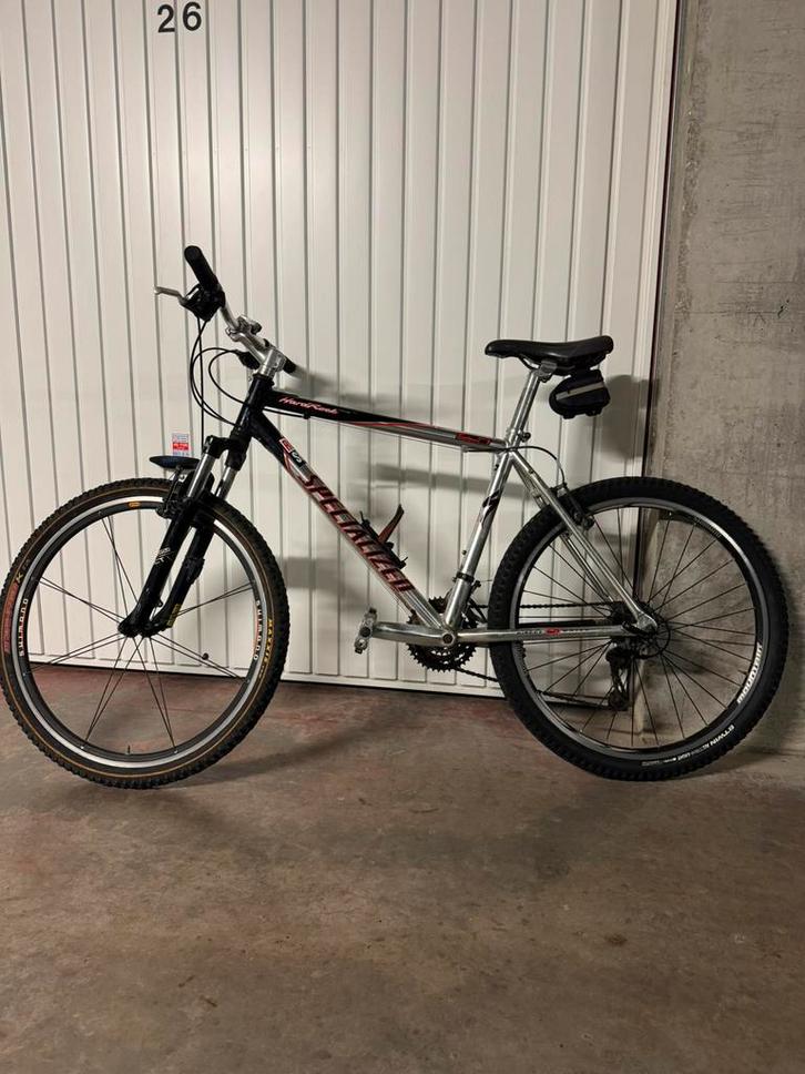 Specialized hardrock A1, Vélos & Vélomoteurs, Vélos | VTT & Mountainbikes, Comme neuf, Enlèvement