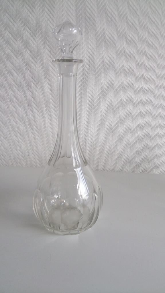 Ancienne carafe à décanter des années 60, Antiek en Kunst, Antiek | Glaswerk en Kristal, Ophalen