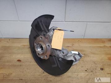 Lynk & co 01 2020 - 2024 fusee wiellager linksvoor €200 beschikbaar voor biedingen
