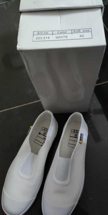 Nieuwe turnpantoffels Torfs maat 40 beschikbaar voor biedingen