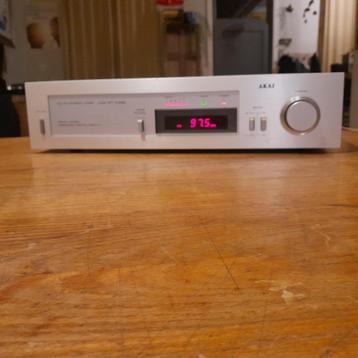 Akai Tuner beschikbaar voor biedingen