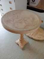 Table basse ancienne avec plateau en verre, Antiquités & Art, Enlèvement