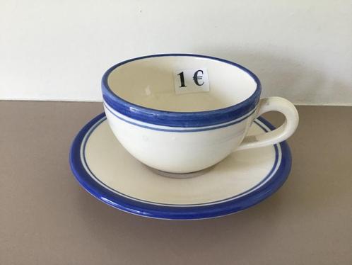 24 diverse verschillende koffieserviezen van enkele stuks, Huis en Inrichting, Keuken | Servies, Zo goed als nieuw, Ophalen of Verzenden