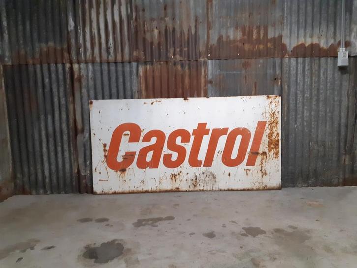 Très grand panneau d'affichage en métal de Castrol., Collections, Marques & Objets publicitaires, Utilisé, Panneau publicitaire