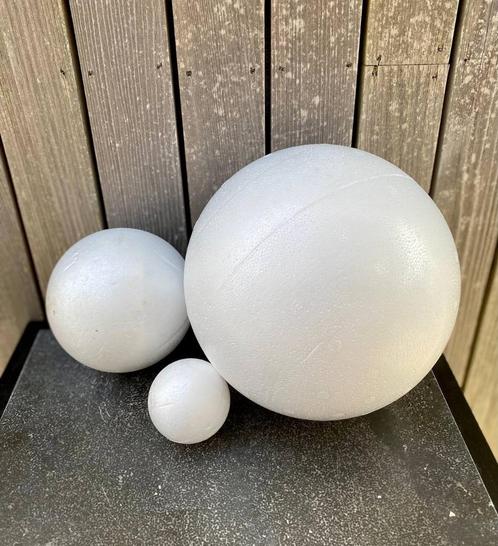 Set van 3 Isimo ballen – niet deelbaar, Hobby en Vrije tijd, Knutselen, Ophalen of Verzenden