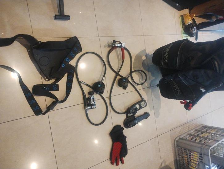 Duikmatteriaal scubapro, Watersport en Boten, Duiken, Duikcomputer, Ophalen