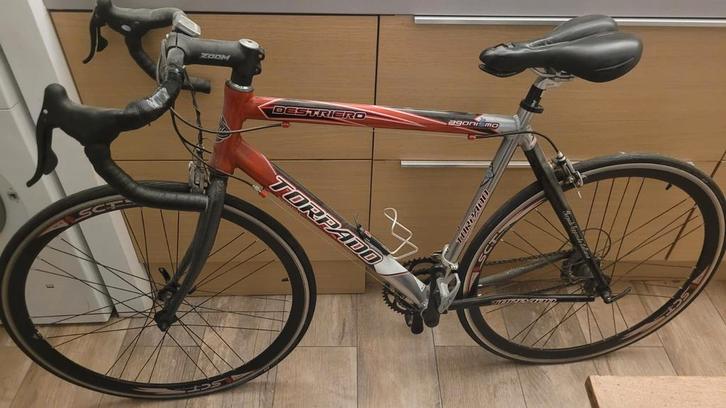 Italiaanse race fiets Torpado Destriero, Fietsen en Brommers, Fietsen | Racefietsen, Gebruikt, Aluminium, Ophalen